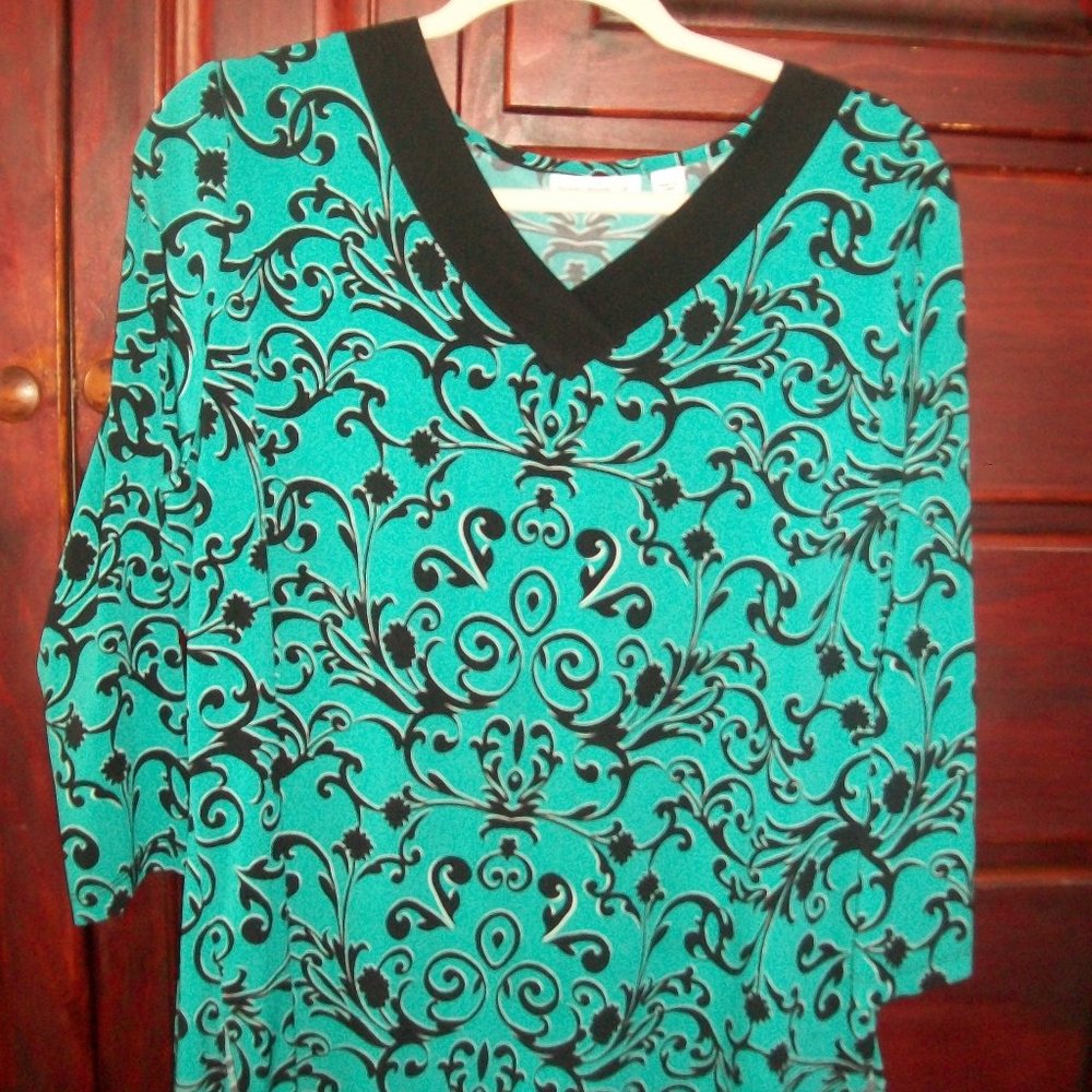 Susan Graver green and black tunic topV